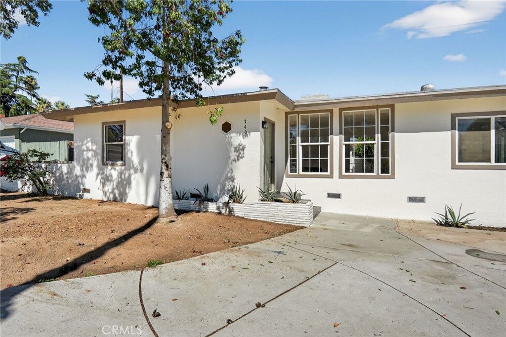 Property Photo:  740 Bennett  CA 92220 