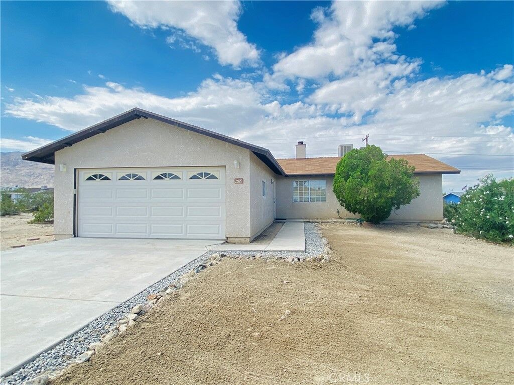 Property Photo: 6758 Saladin Avenue CA 92277