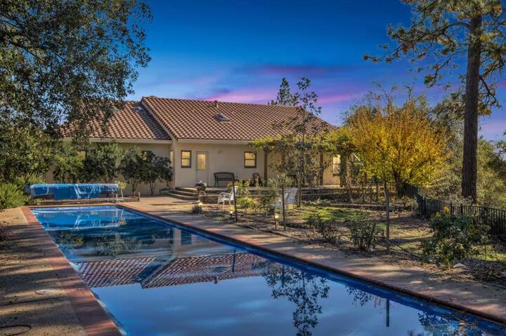 22707 Upton Road  Plymouth CA 95669 photo