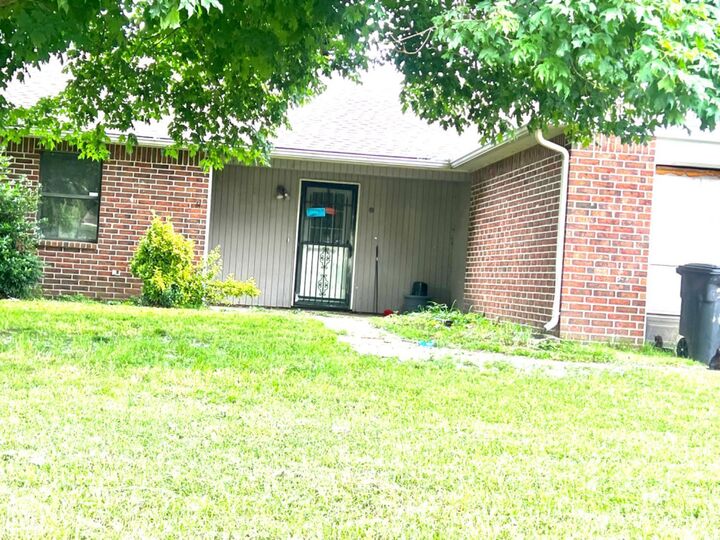 Property Photo: 1104 Mayfair Lane AR 72315