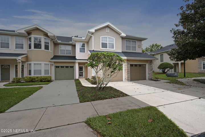 Property Photo: 3750 Silver Bluff Boulevard 807 FL 32065
