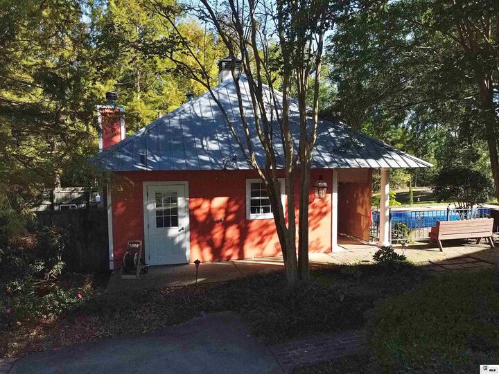 Property Photo: 335 Lea Drive LA 71291
