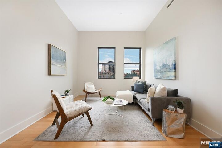 Property Photo: 4 Beacon Way 302 NJ 07304