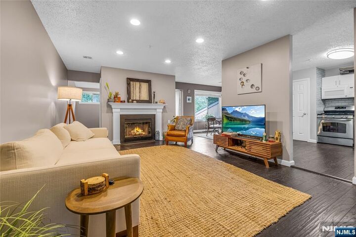 Property Photo: 8 Larkin Circle NJ 07052