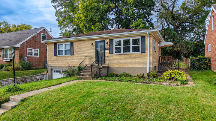 Property Photo: 437 Center Street KY 41018