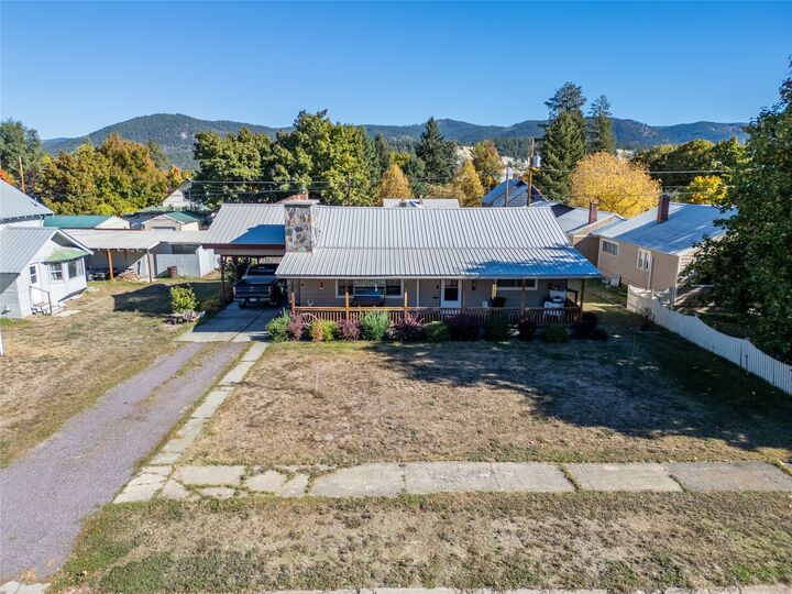 Property Photo:  1111 Montana Avenue  MT 59923 
