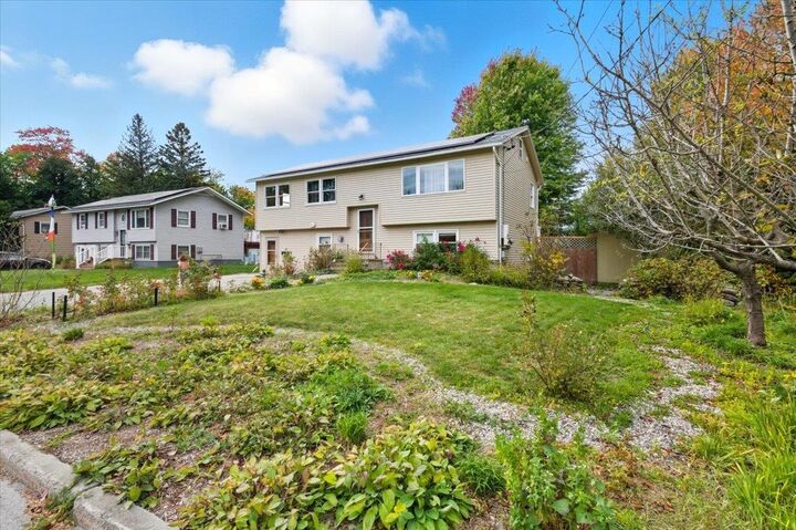 Property Photo:  89 Oakwood Drive  VT 05403 
