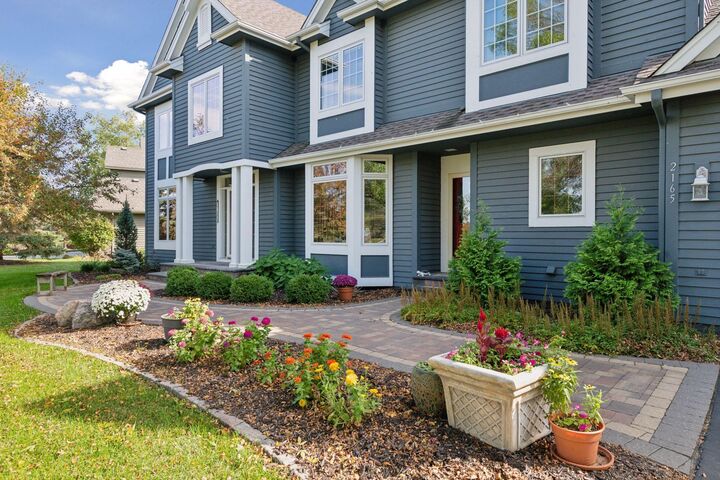 Property Photo: 2165 Longacres Drive MN 55317
