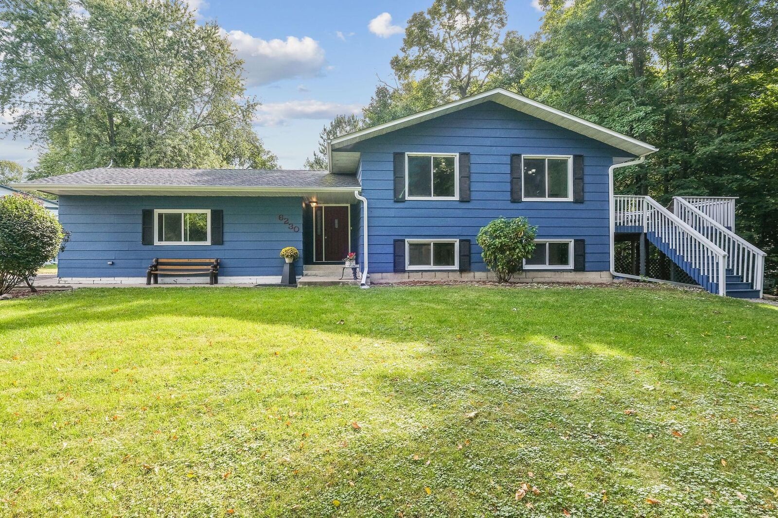Property Photo: 6230 Lake Sarah Heights Drive MN 55373