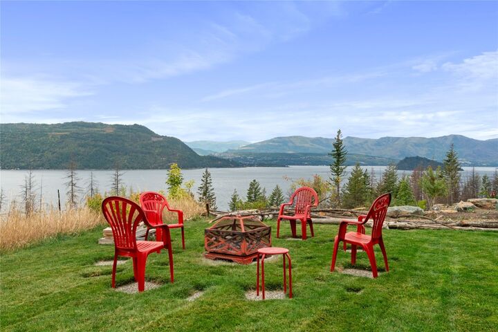 5208 Celista Place  Celista BC V0E 1M6 photo