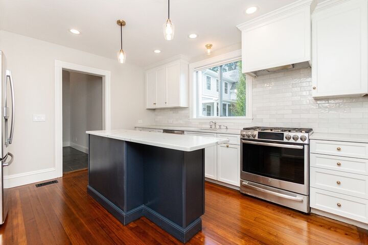 Property Photo:  55 Phillips St. 55  MA 02472 