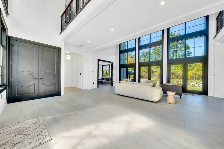 Property Photo:  19 Bridle Spur Ln  MA 01923 