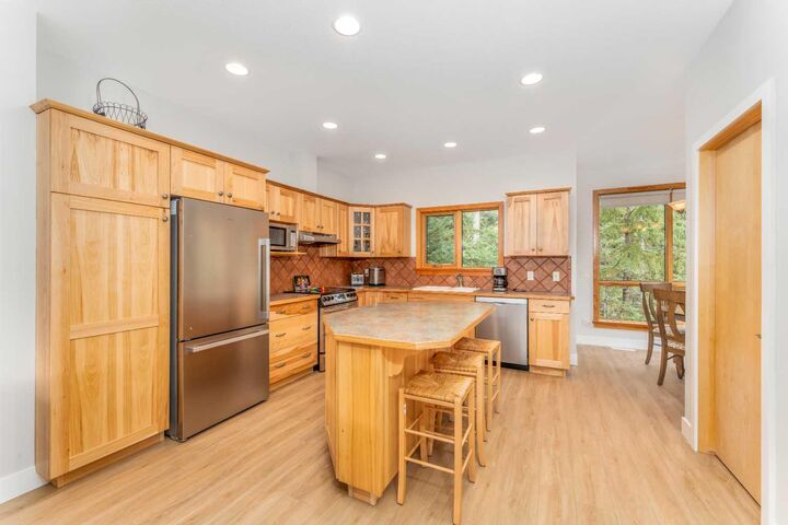 Photo de la propriété: 300 Eagle Terrace Road 2 AB T1W 3E5