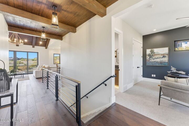 Property Photo: 1385 E Lasso Trail UT 84036