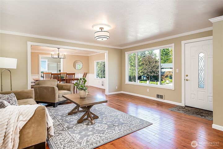 Property Photo:  41243 SE 123rd Street  WA 98045 