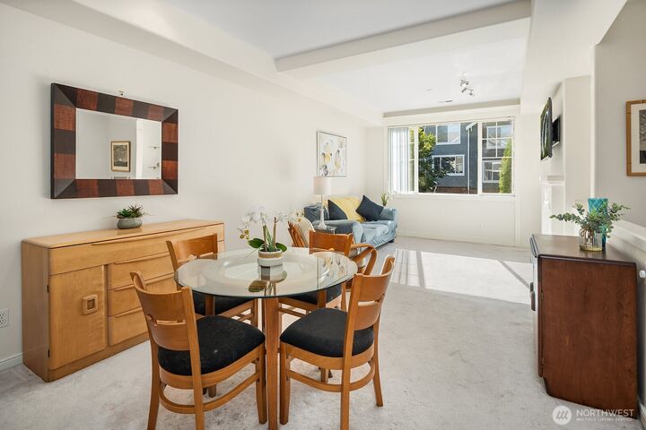 Property Photo: 4156 248th Court SE 67 WA 98029