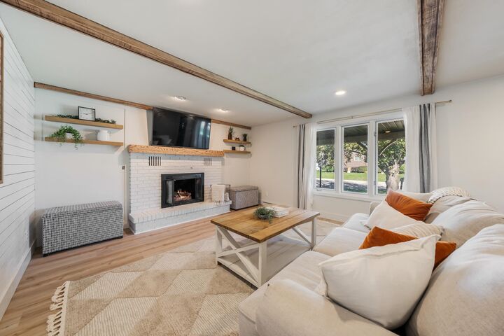 Property Photo: 2925 W Capitol Drive WI 54914