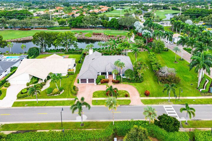 Property Photo: 4976 Bocaire Boulevard FL 33487