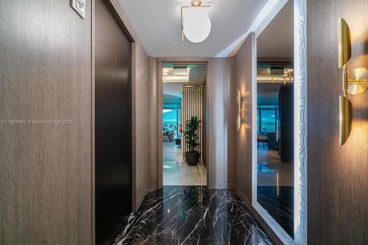 300 N Biscayne Blvd 7803  Miami FL 33132 photo
