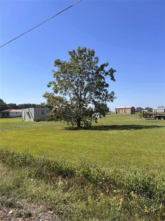 Property Photo: 301 Main Street LA 70650