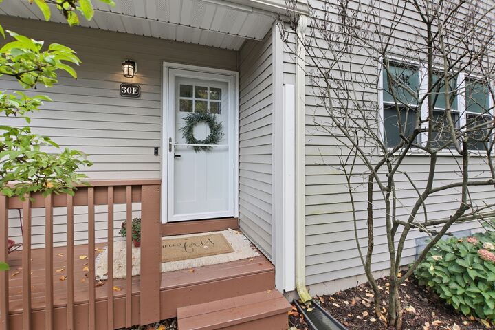 Property Photo: 30 Folkstone Road Apt E CT 06016
