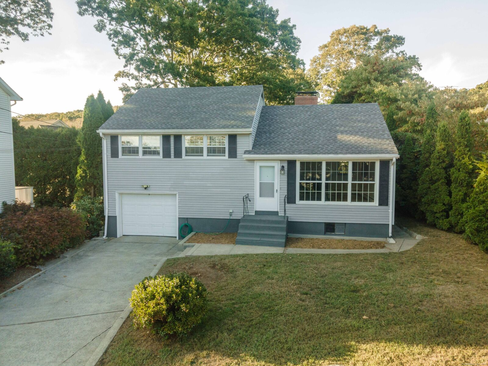 Property Photo: 895 Shennecossett Road CT 06340