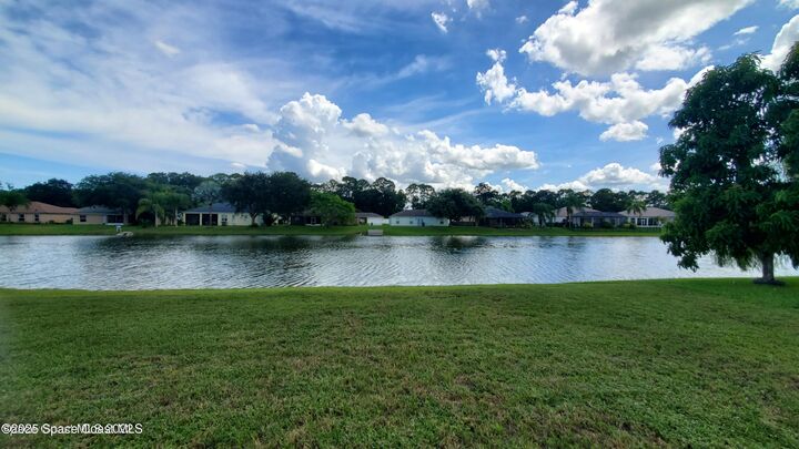Property Photo: 5321 Cinnamon Fern Boulevard FL 32927