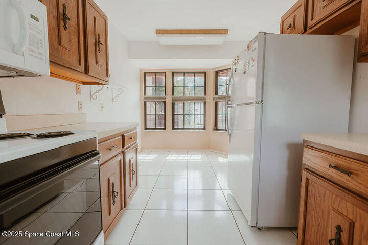 Property Photo: 1647 Avery Road NE FL 32905