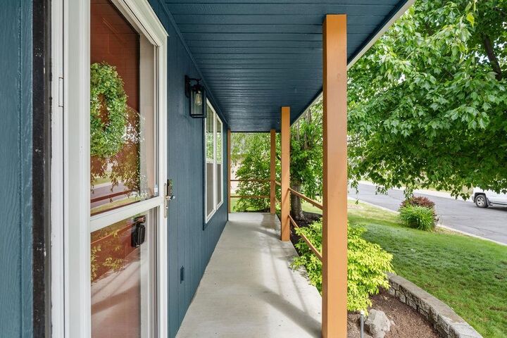 Property Photo:  2317 E 52nd Ln  WA 99223 