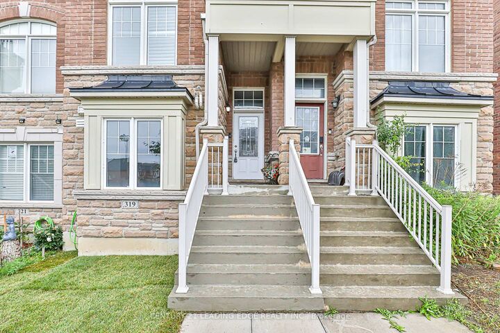 Photo de la propriété: 319 Delray Drive ON L6E 0P9