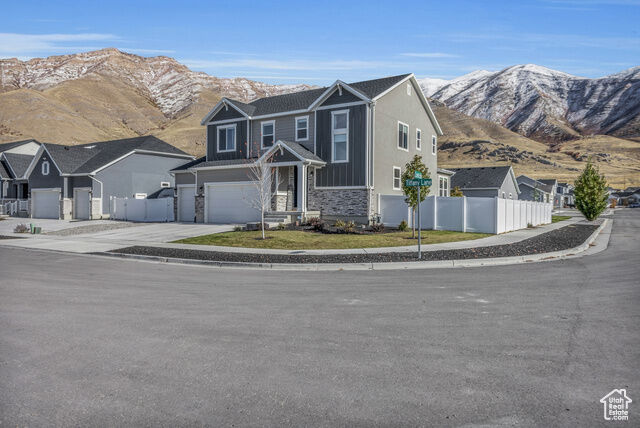 Property Photo: 8496 N Tiffany Ln UT 84074
