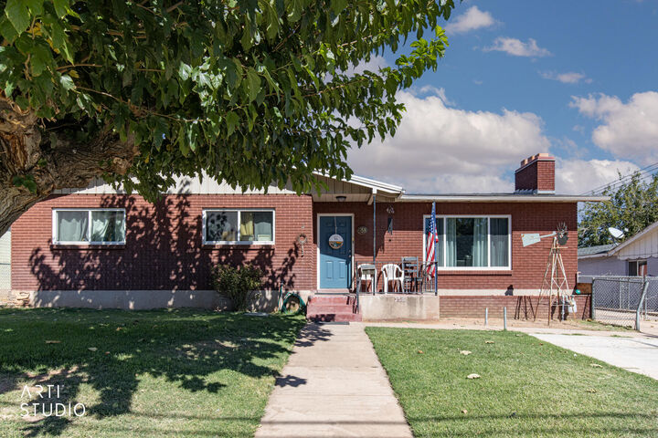 Property Photo: 358 W 200 S UT 84770