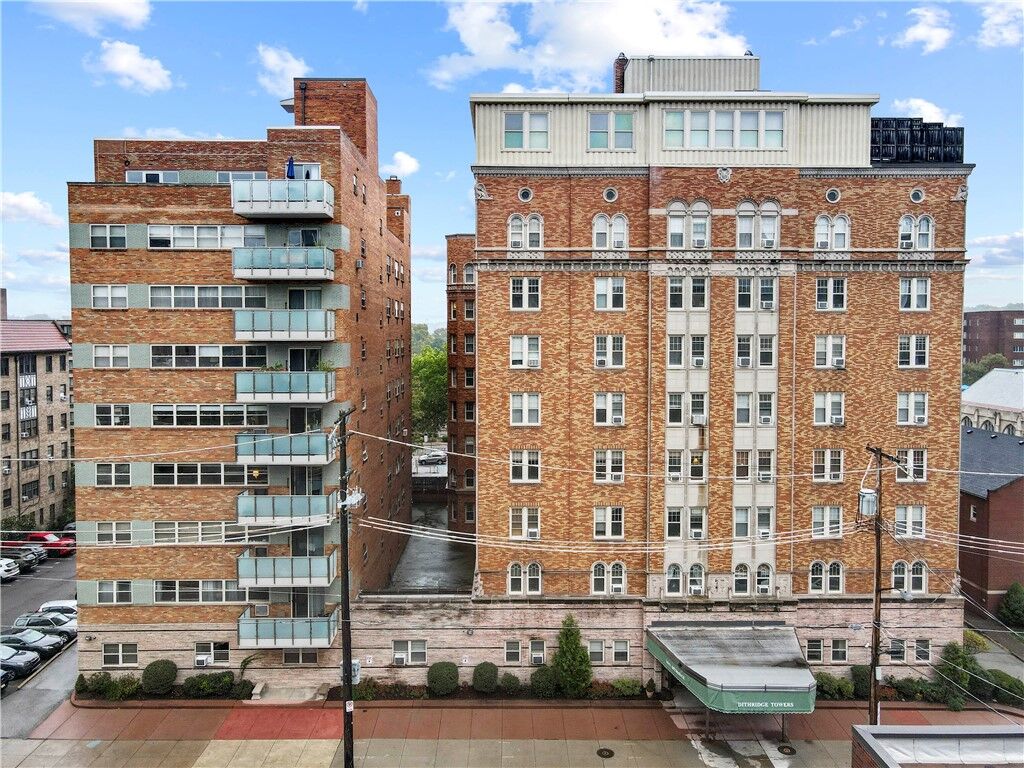 Property Photo:  144 N Dithridge Street 411  PA 15213 