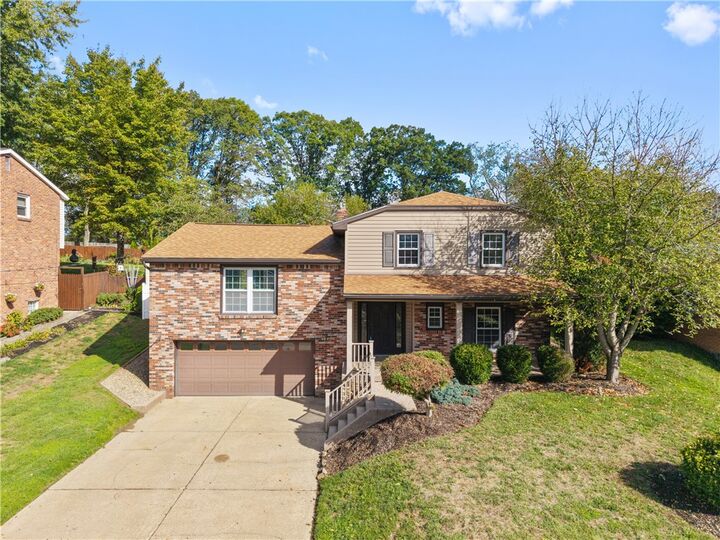 174 N Jamestown Road  Moon/Crescent Twp PA 15108 photo