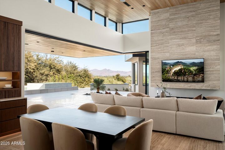 Property Photo: 6200 E Quartz Mountain Road AZ 85253