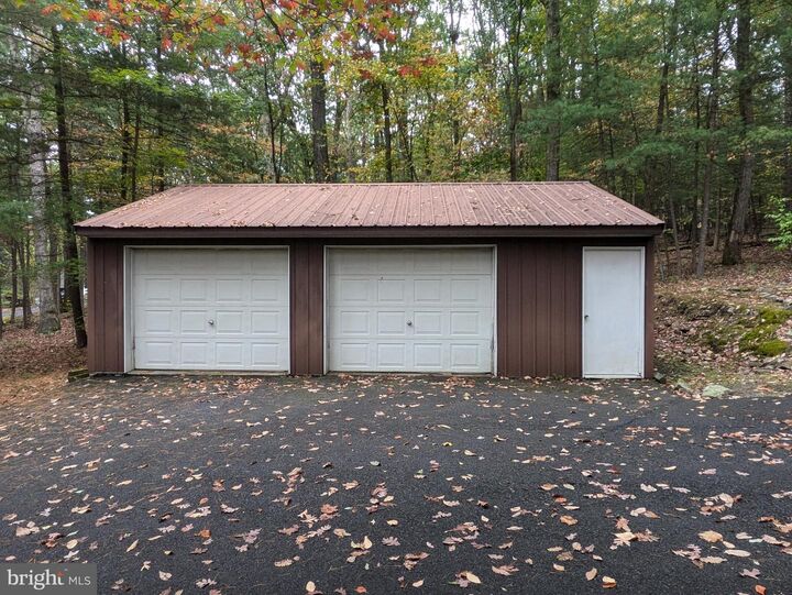Property Photo:  139 Oakwoods Drive  PA 17074 