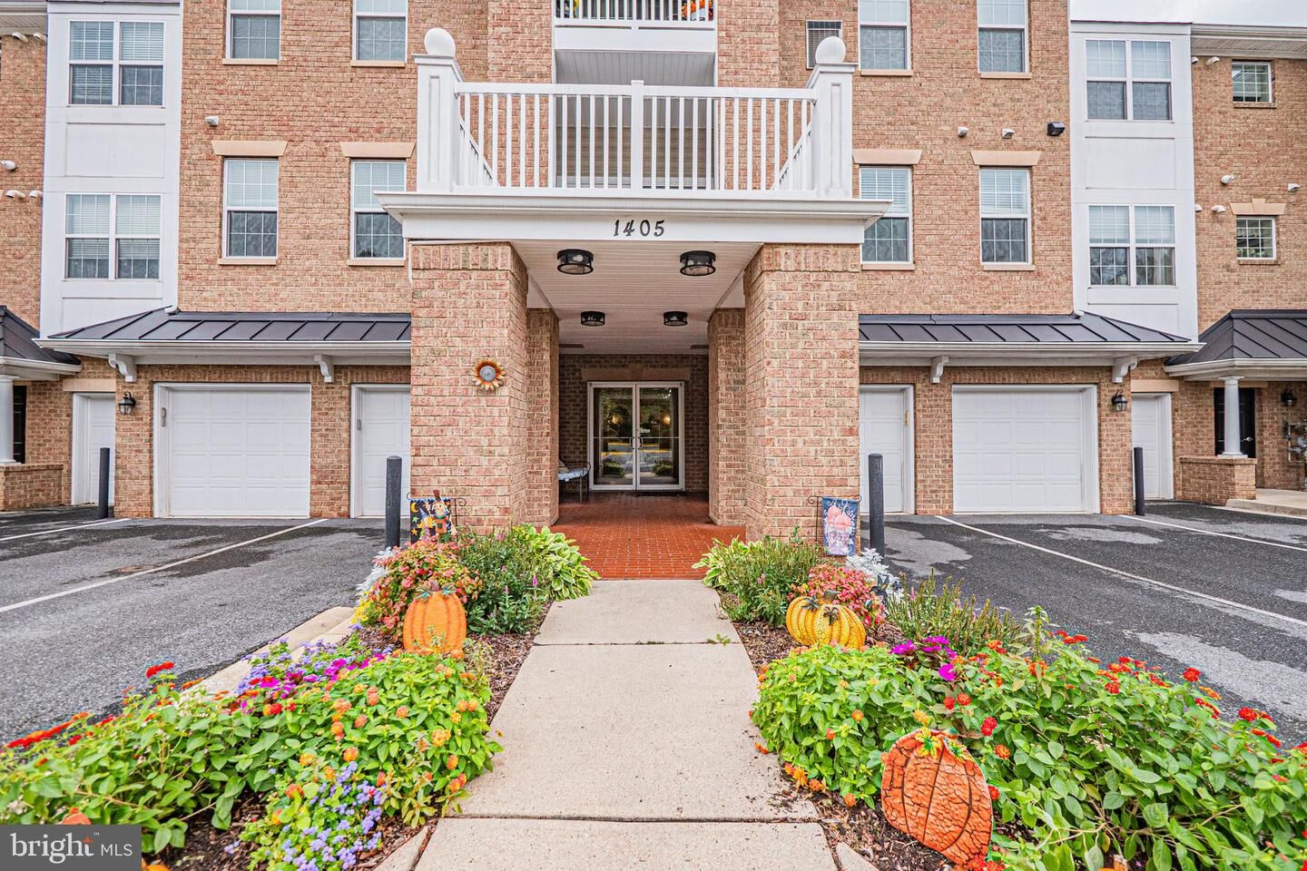 Property Photo:  1405 Wigeon Way 206  MD 21054 