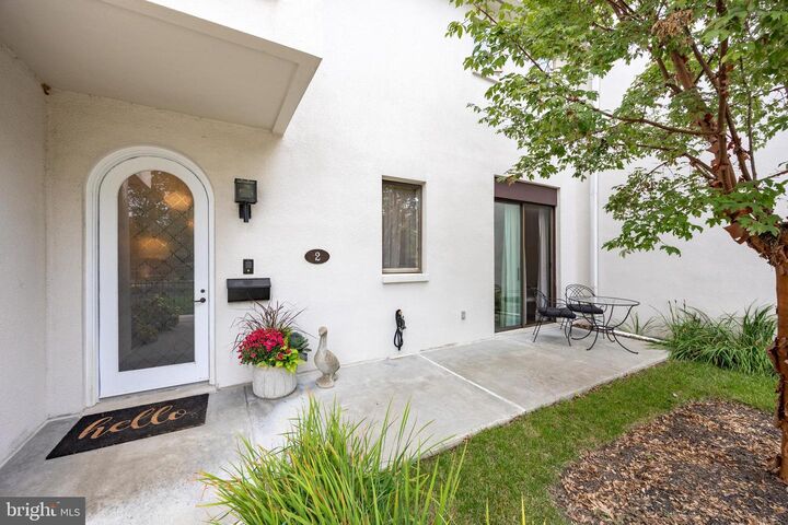 Property Photo: 2 Ile Dhuyere 2 PA 19333