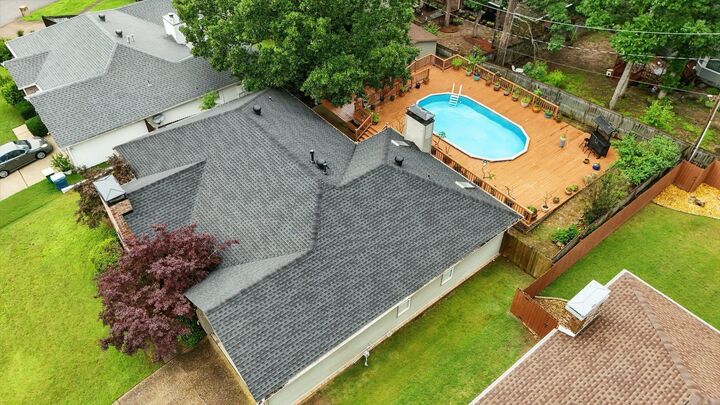 Property Photo: 14700 Woodcreek Drive AR 72211