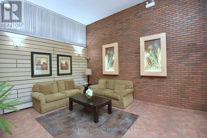 Property Photo: 222 Jackson Street West 606 ON L8P 4S5