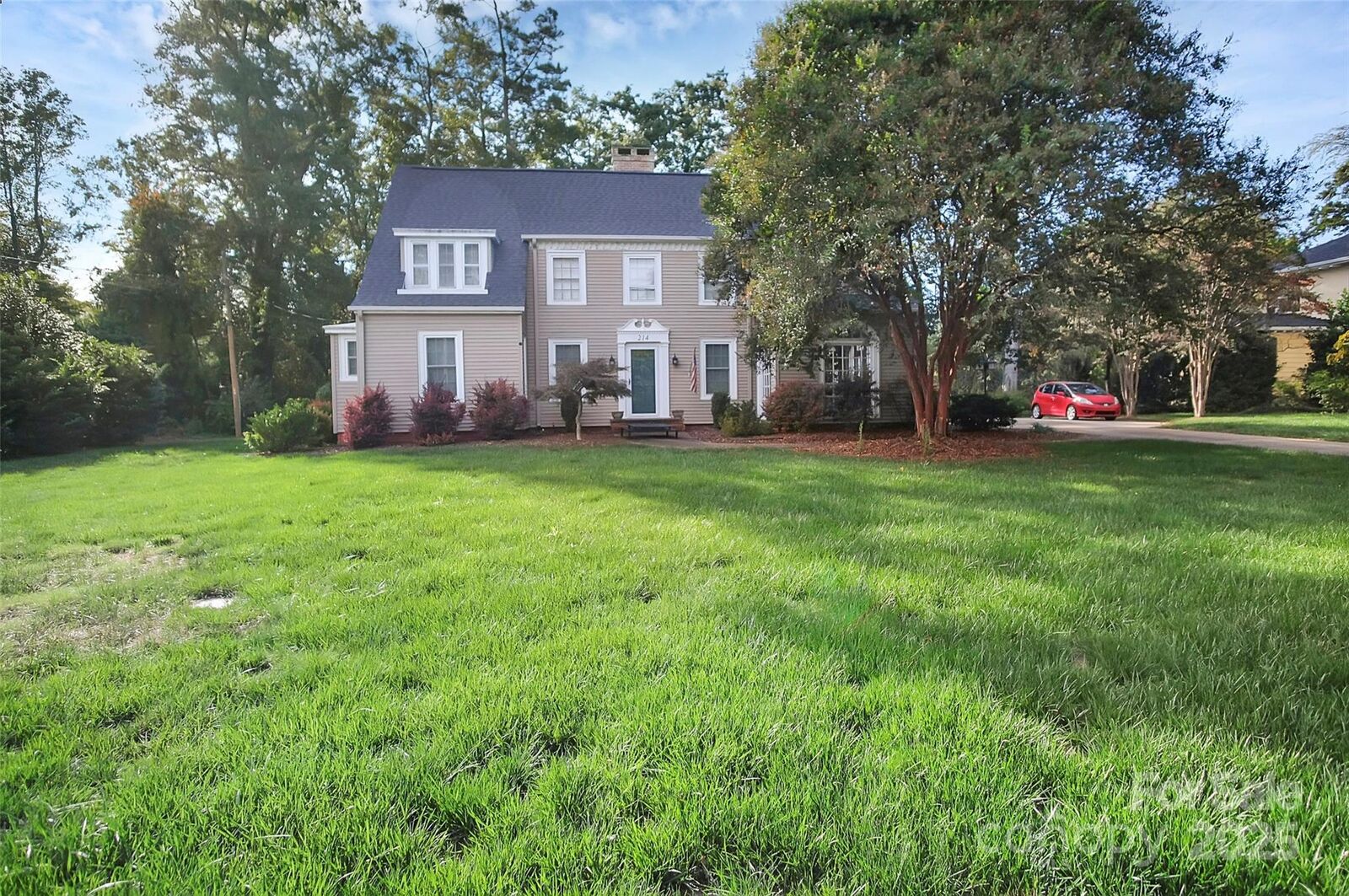 Property Photo:  214 Belvedere Avenue  NC 28150 