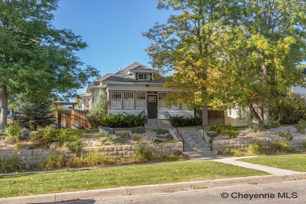 Property Photo: 408 E 25th St WY 82001
