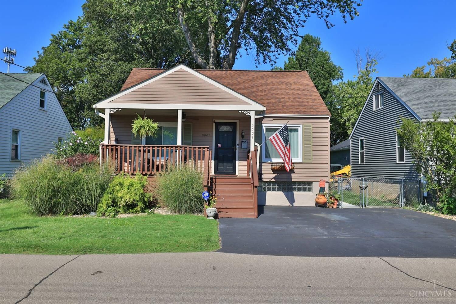 Property Photo: 9001 Cherry Street OH 45242