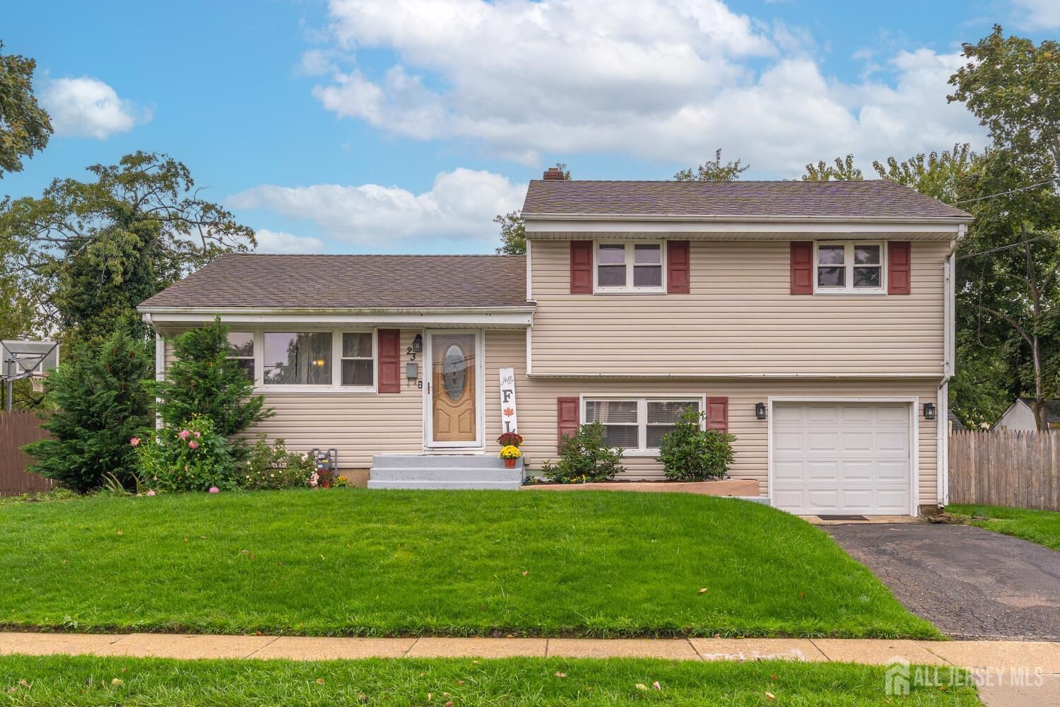 Property Photo:  23 Pine Avenue  NJ 08879 