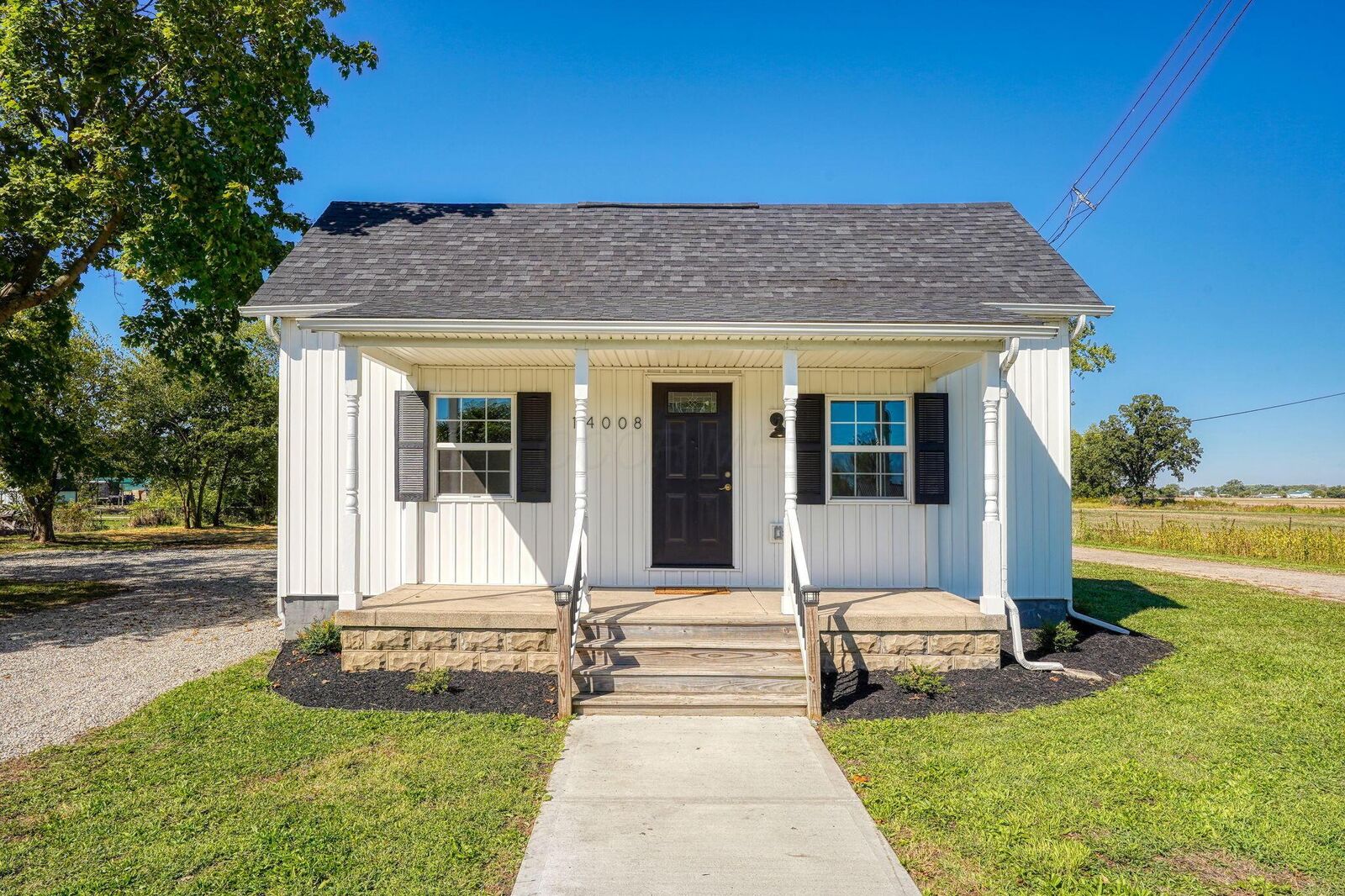 Property Photo: 14008 1st Street OH 43146