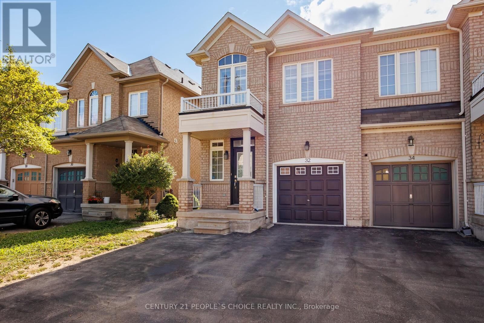 Property Photo: 32 Frenchpark Circle South ON L6X 0Y6