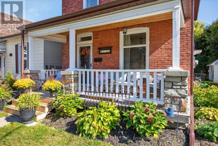 Property Photo: 470 Rogers Street ON K9H 1W9