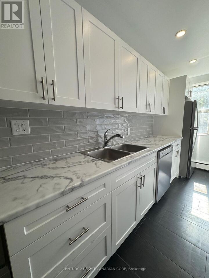 Property Photo: 75 High Street 317 ON N6C 4J8