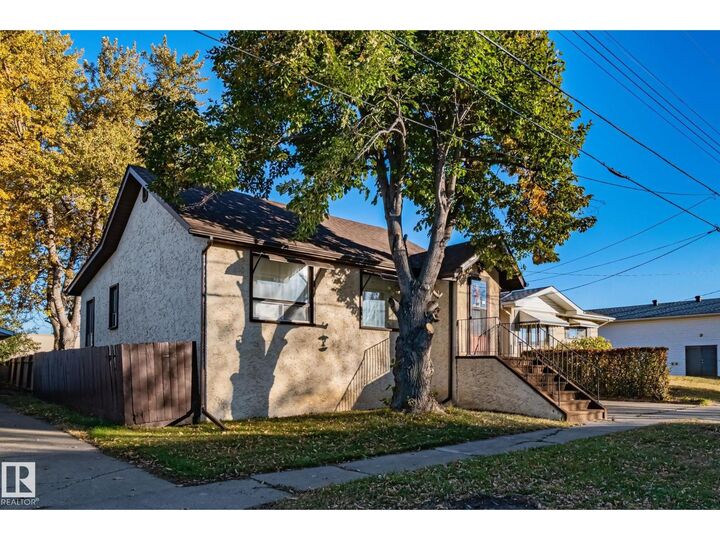 Property Photo:  10009 104 St  AB T8R 1A5