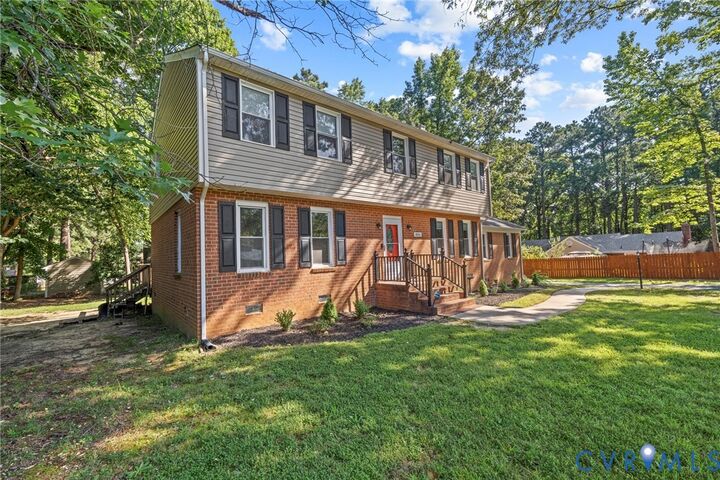 Property Photo: 406 Beecham Drive VA 23227